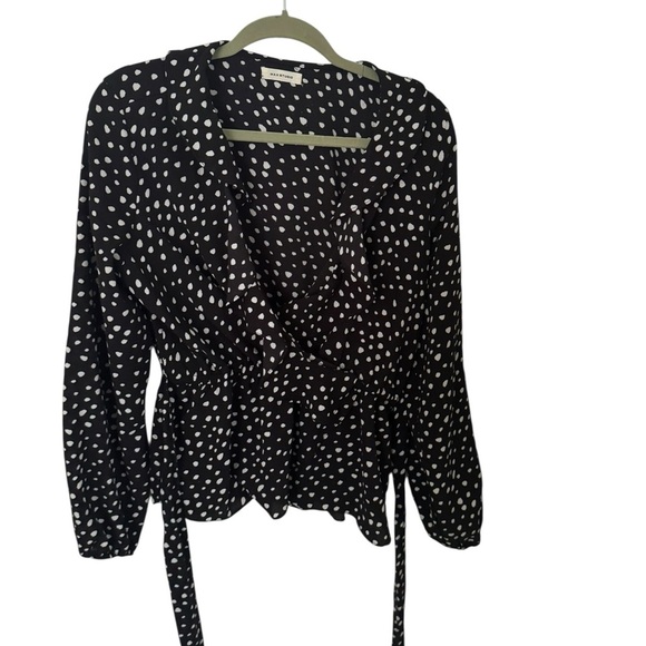 Max Studio Polka Dot Black White Wrap Top, Size S - Picture 1 of 5